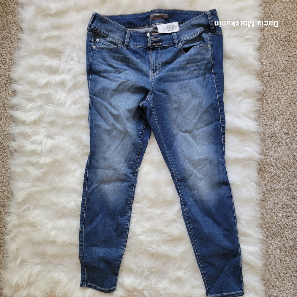 NWT Torrid Jeggings